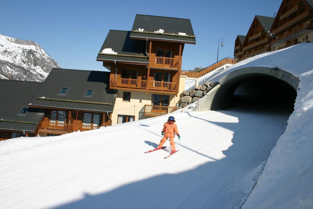 Residence Odalys Le Hameau Et Les Chalets De La Vallee D'Or Valloire Exterior foto